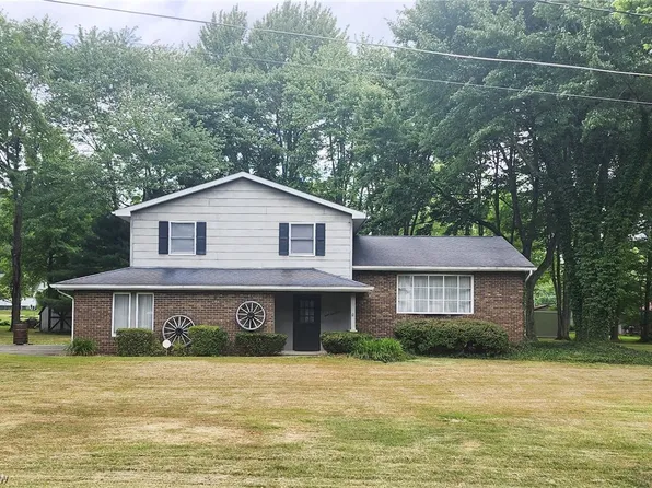 4902 Fairview Ave, Newton Falls, OH 44444