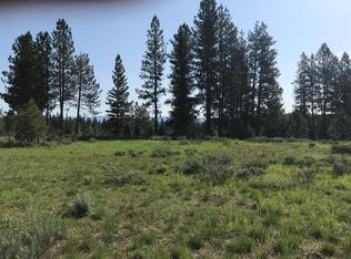 8 Targhee Ct, Cascade, ID 83638