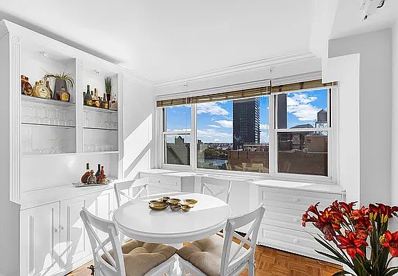 3rd image of 444 E 75th St APT 17E