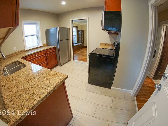 2nd image of 2084 Lewis Dr