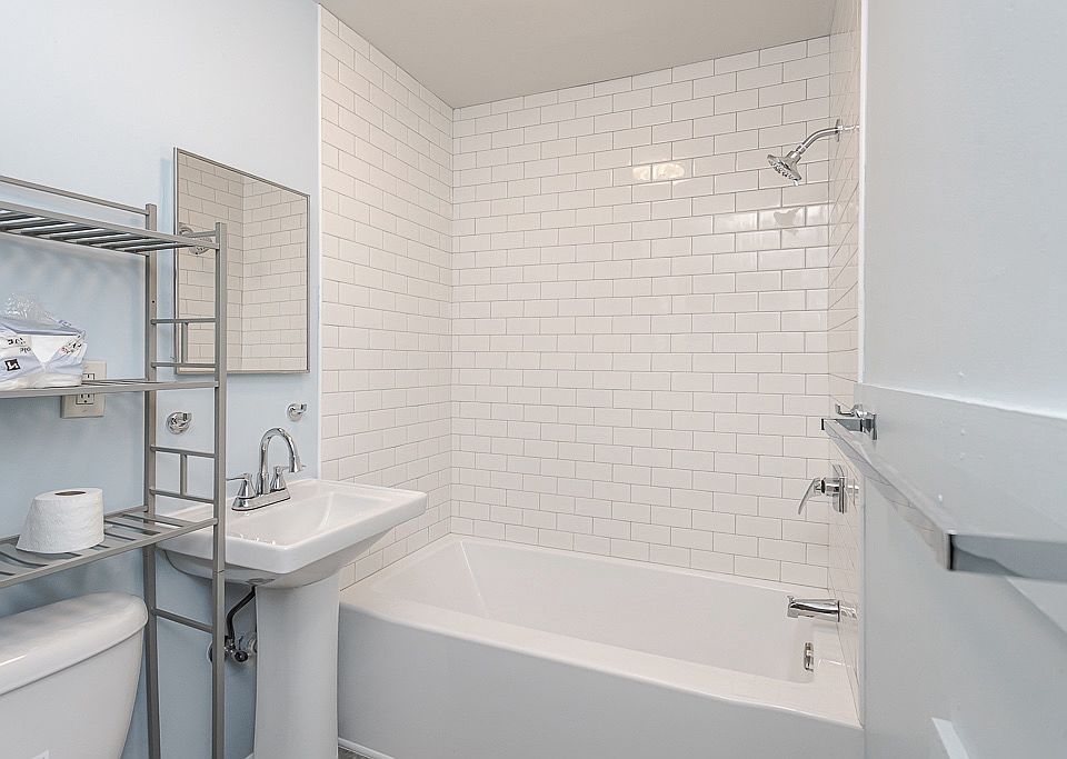 1st image of 423 Langdon St #2