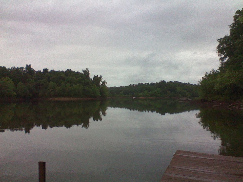 2nd image of 117 Lake Front Road