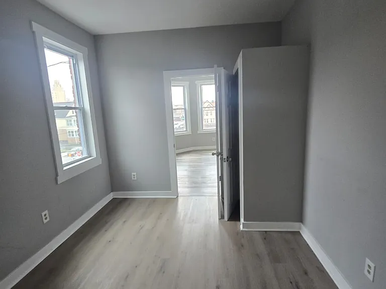 64 Hamilton Ave #6A — Photo 6