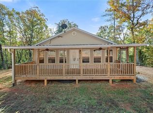 762 Eden Cir, Cleveland, GA 30528