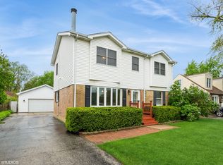 6754 S 77th Ave, Bridgeview, IL 60455