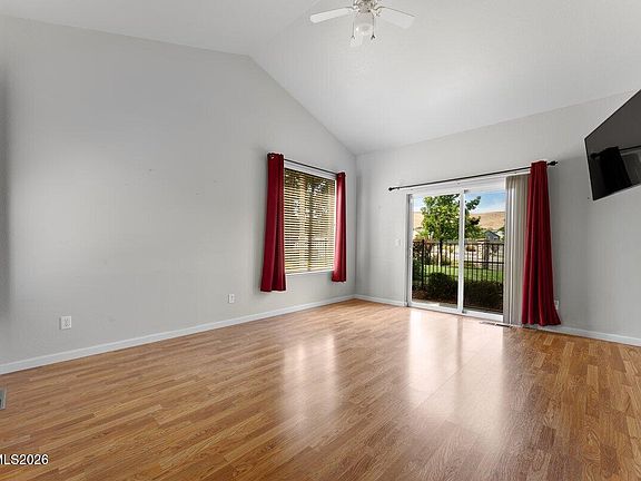 4th image of 5627 Crescent Hill Way