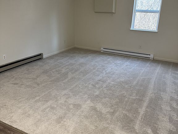 3rd image of 1130 Minns Dr #8