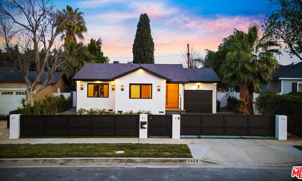 1st image of 5854 Jamieson Ave