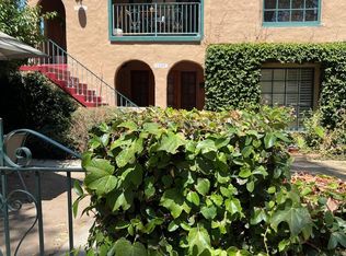 12251 Cantura St, Studio City, CA 91604