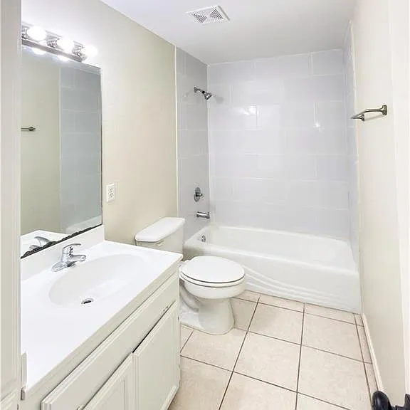 3717 Clavel St #8 — Photo 7