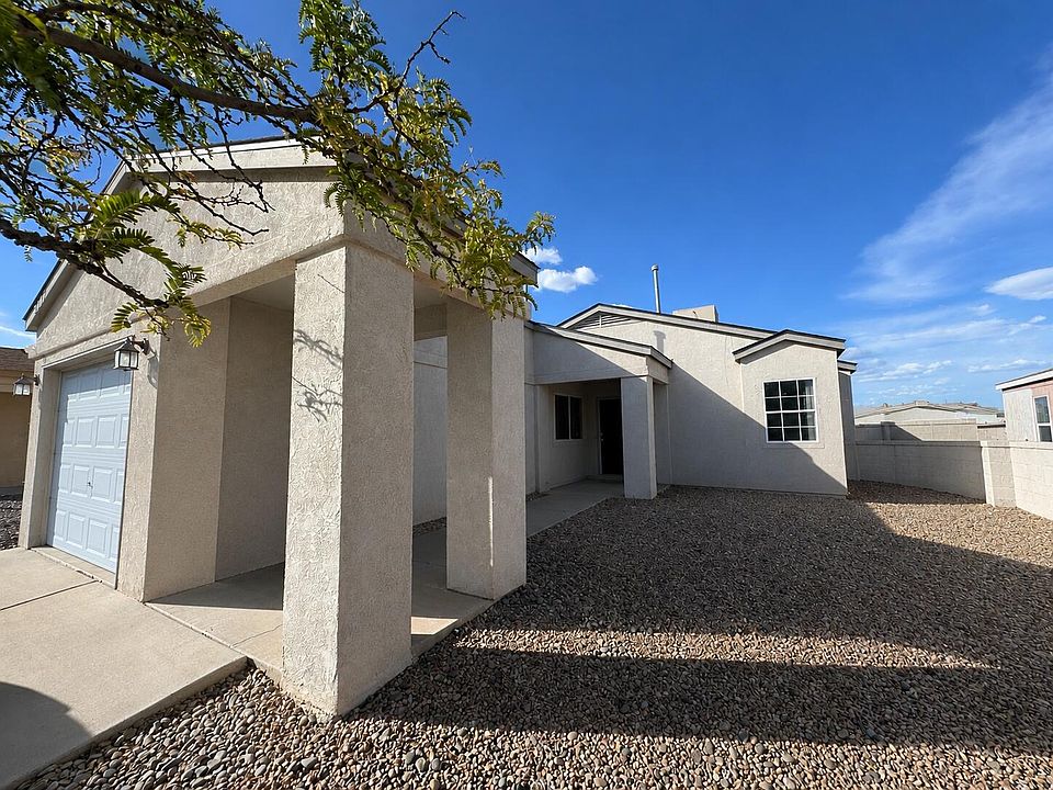 1st image of 2217 W High Desert Cir NE