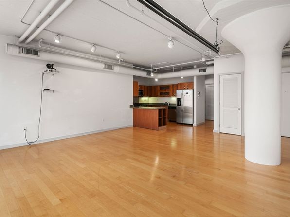 210 South St UNIT 93