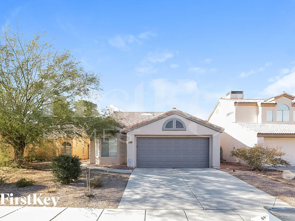 7090 Orange Grove Ln