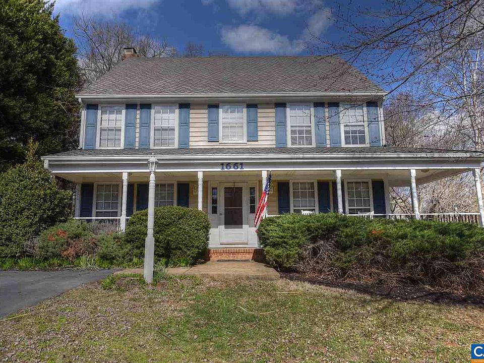 2nd image of 1661 Robin Hill Ct