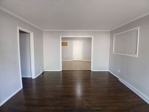 4th image of 5055 Cheston Ave