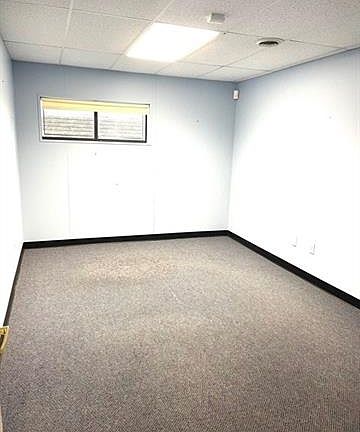 4th image of 48701 Van Dyke Ave
