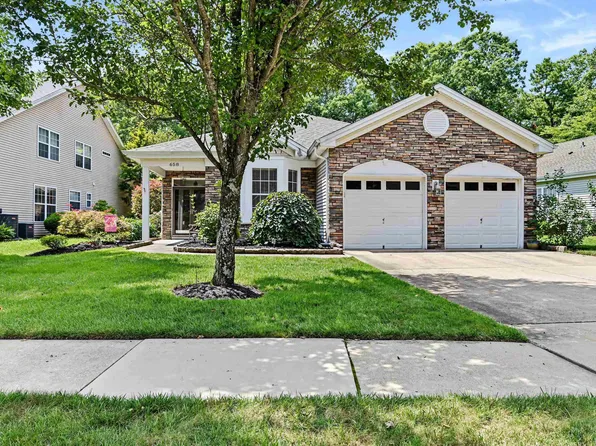 658 Saint Andrews Dr, Egg Harbor, NJ 08215