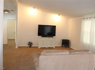 5801 S Deanna St, Pahrump, NV 89048