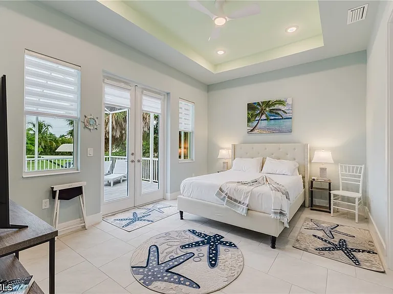 5310 Cocoa Ct — Photo 6
