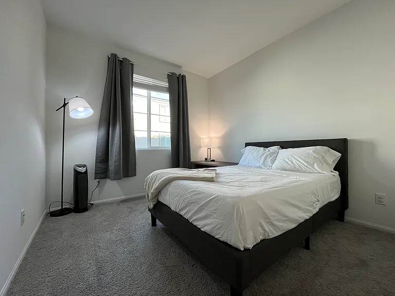 6142 Garden Oasis St — Photo 2