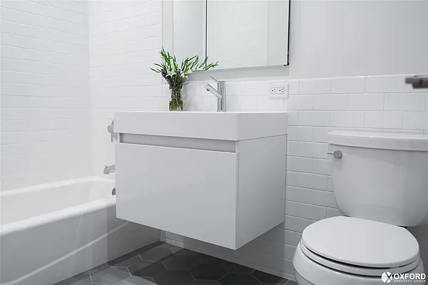 Rented by Oxford Property Group | media 36