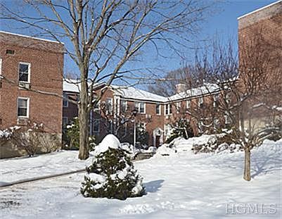 1st image of 329 Palmer Ter APT 2D
