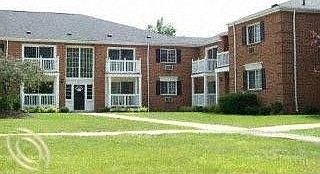 2nd image of 2405 Torquay Ave APT 110