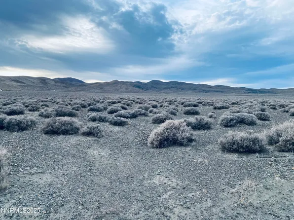 6815 S High Way #95A, Silver Springs, NV 89429