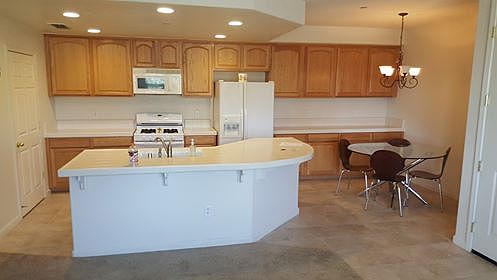 immaculate kitchen