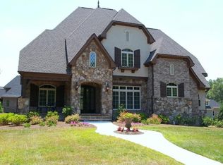 2235 Garden View Ln, Weddington, NC 28104