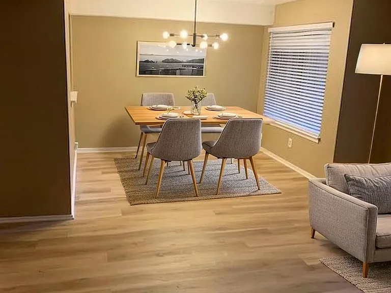 3105 Fairington Dr — Photo 5