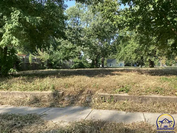 1125 NW Jackson St, Topeka, KS 66608