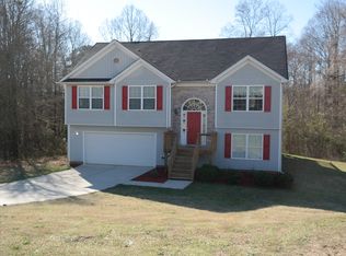 200 Rainbow Ln, Winder, GA 30680