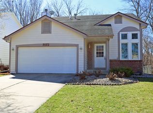 7072 Brookview Dr, Urbandale, IA 50322