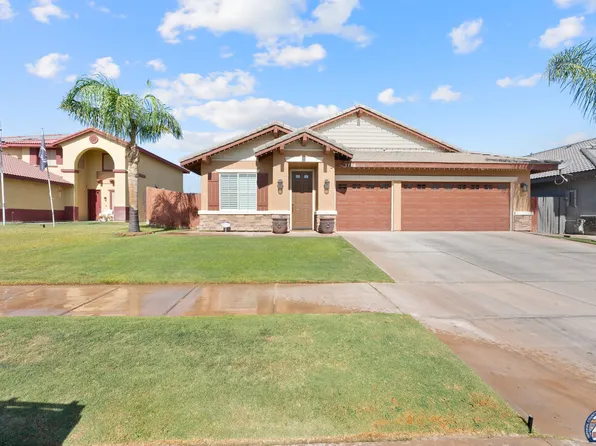 3726 Clover Way, El Centro, CA 92243
