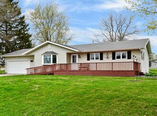 56 W 20th St, Buffalo City, WI 54622