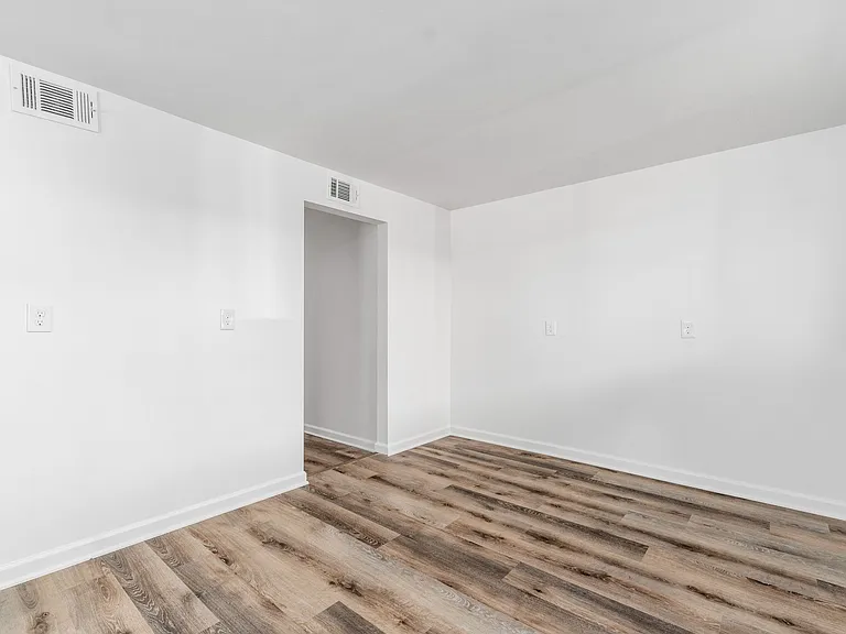 4363 Allen Dr — Photo 20