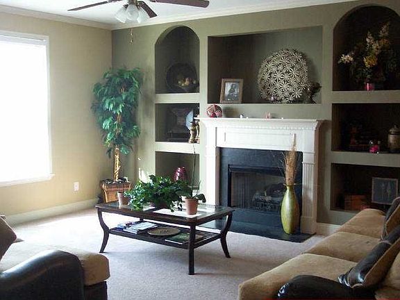 5th image of 2068 Juniper Ives Ct