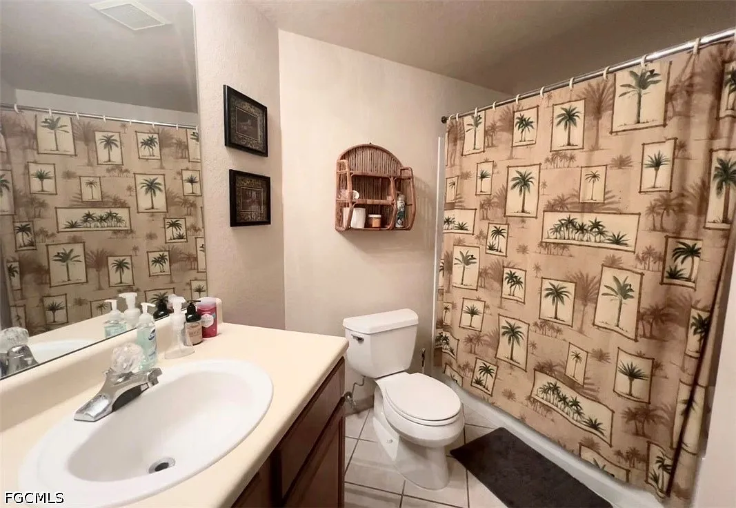 1 bed, 1.0 bath, 623 sqft, $1,300 — Photo 3