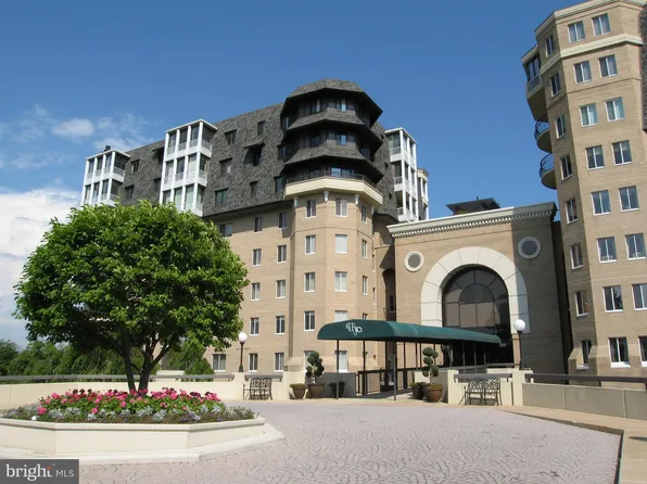 1250 S Washington St Unit 815, Alexandria, VA 22314