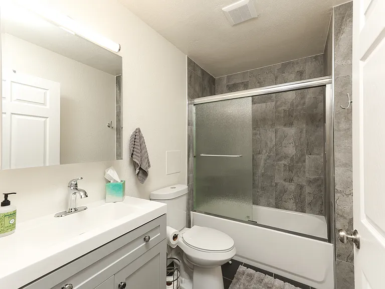 1650 8th Ave #107 — Photo 12