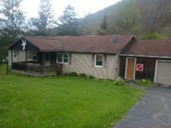 4071 Erie St, Salamanca, NY 14779