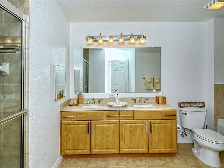 1064 N Tamiami Trl #1627 — Photo 22