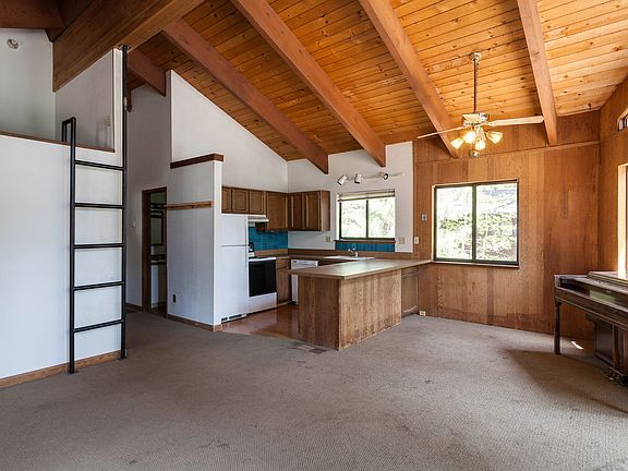 4th image of 1350 Alpine Way