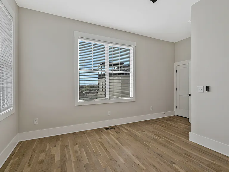 5301 Centennial Blvd #D — Photo 23