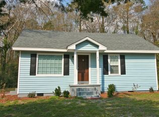 180 Church St NW, Wagener, SC 29164