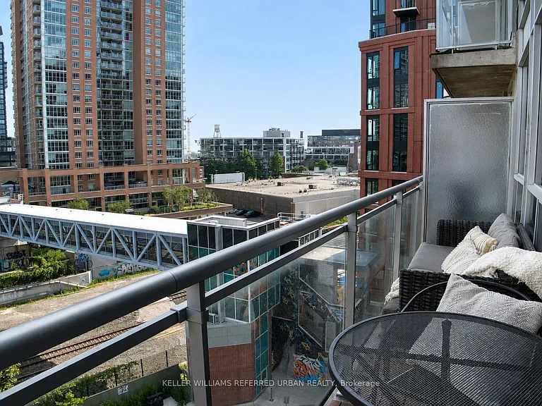 1029 King St W #805 — Photo 12