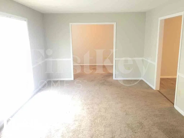 5308 Timberdale Ave — Photo 2