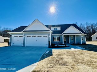 404 Creeks Edge Drive, Pikeville, NC 27863