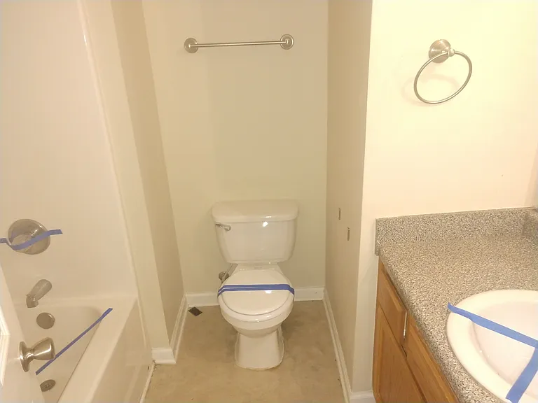 225 Apple Valley Rd — Photo 13